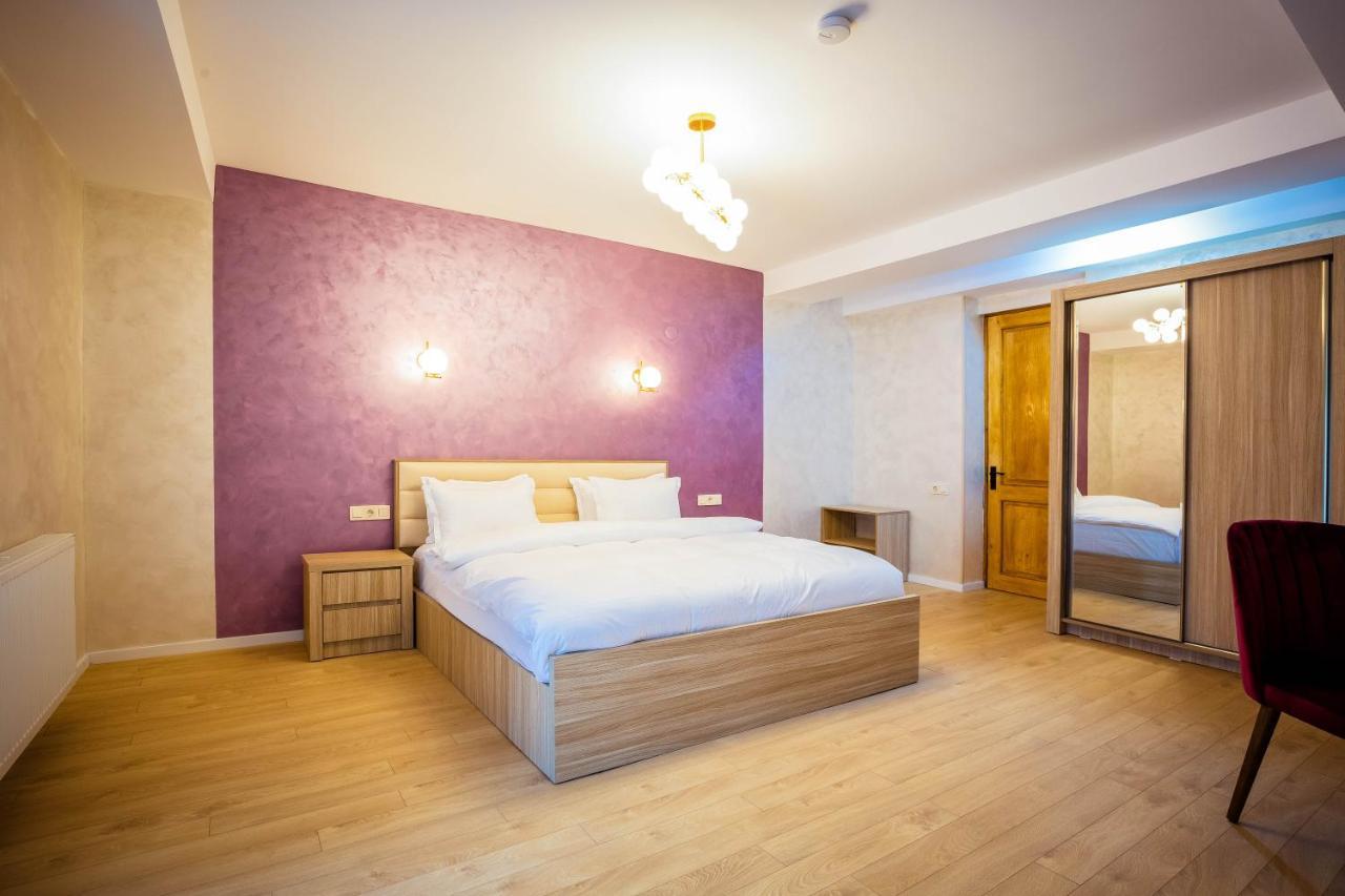 Hotel Mestia Inn Kültér fotó