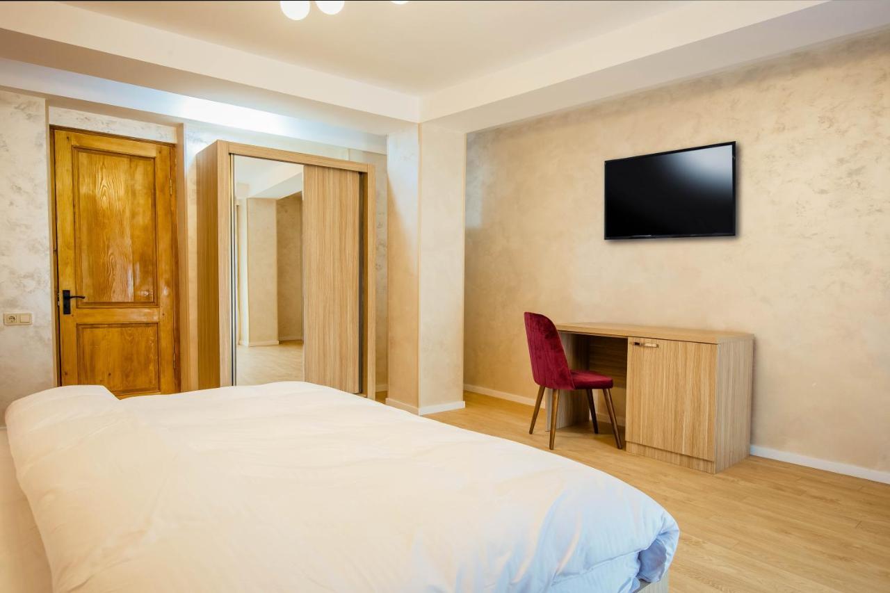 Hotel Mestia Inn Kültér fotó